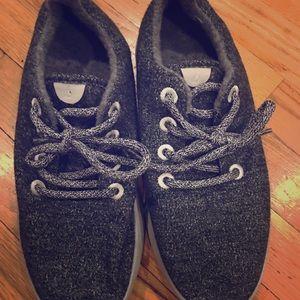 Size 9 Women’s All Birds